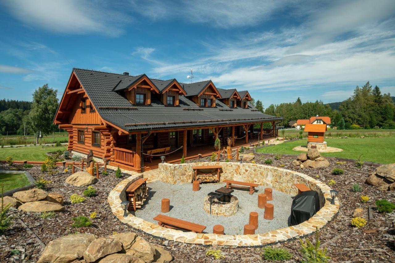 Apartmany Srub Vytonka Lipno Predni Vyton Luaran gambar